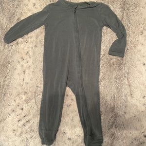 Kyte baby romper